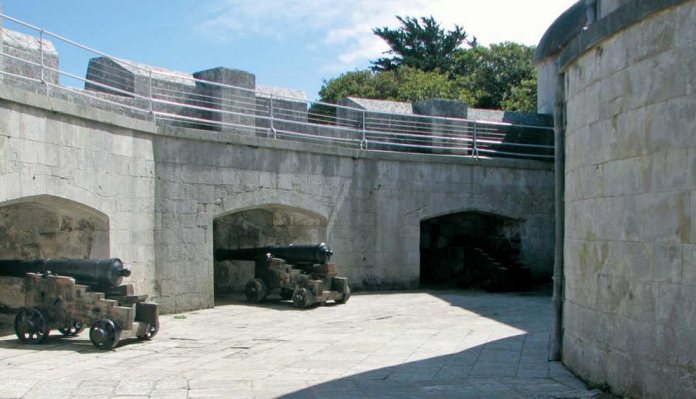 Museum Visit - Set in Stone