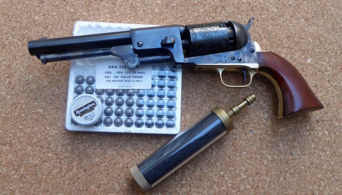 Uberti Colt 3rd Model Dragoon Revolver - image {image:count}