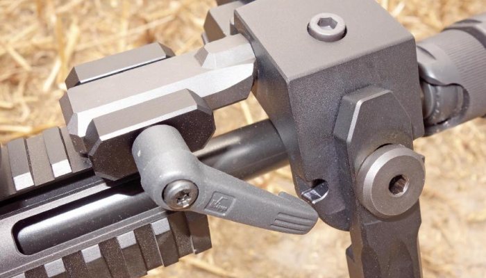 Phoenix Tactical Bipod - image {image:count}