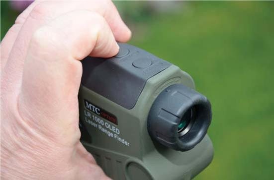 Rapier 2 LR 1000 OLED Laser Range Finder - image {image:count}