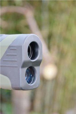 Rapier 2 LR 1000 OLED Laser Range Finder - image {image:count}