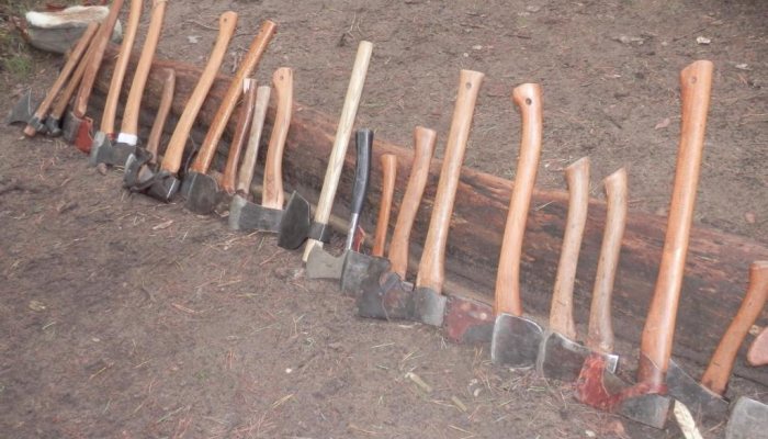 Sharpening Axes - image {image:count}