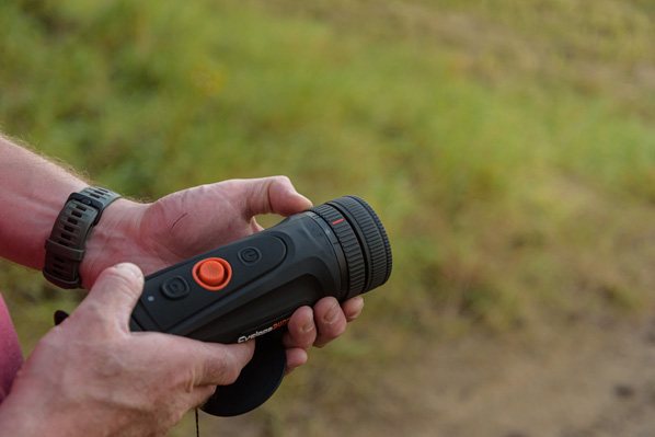 Two are better than one – ThermTec; the Cyclops D-Series CP340D Dual FOV Monocular - image {image:count}