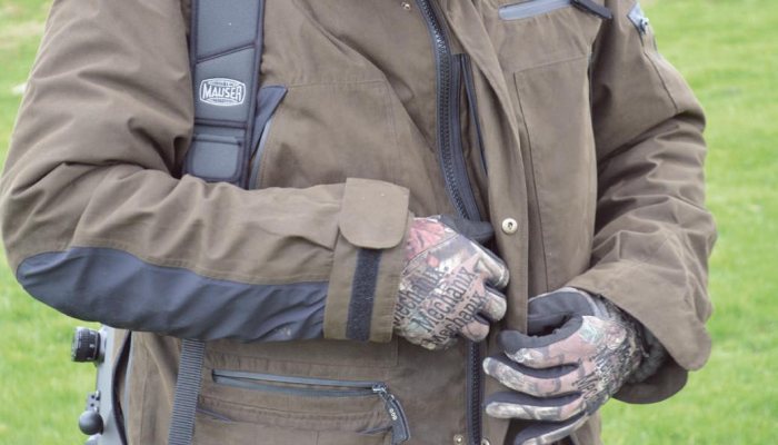 Woodline booster jacket - image {image:count}
