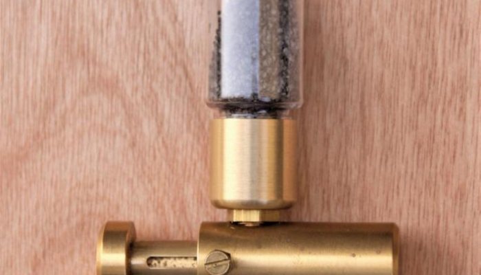 Anvil One Shot Powder Dispenser - image {image:count}