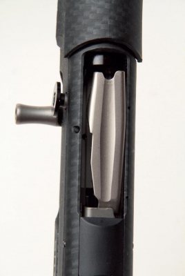 Browning Maxus Black Carbon Fibre - image {image:count}