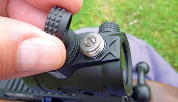 Bushnell AR TRS-26 Red Dot Sight - image {image:count}