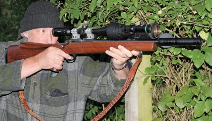 Cobra Blade NV Forward Mounted Night Sight - image {image:count}