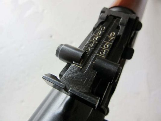E&L AKM Airsoft Rifle - image {image:count}