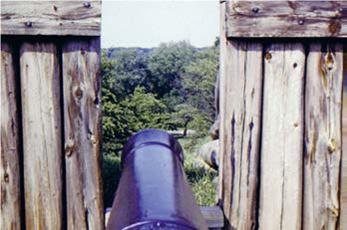 Fort George - image {image:count}