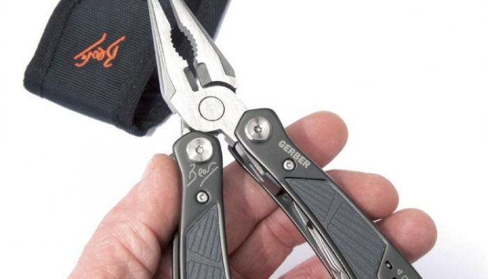 Gerber Bear Grylls Ultimate Multitool - image {image:count}