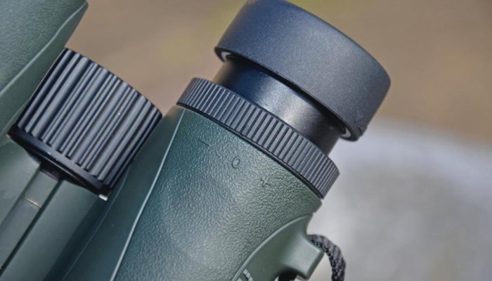 Hawke Endurance ED 8 x 32 Binoculars - image {image:count}