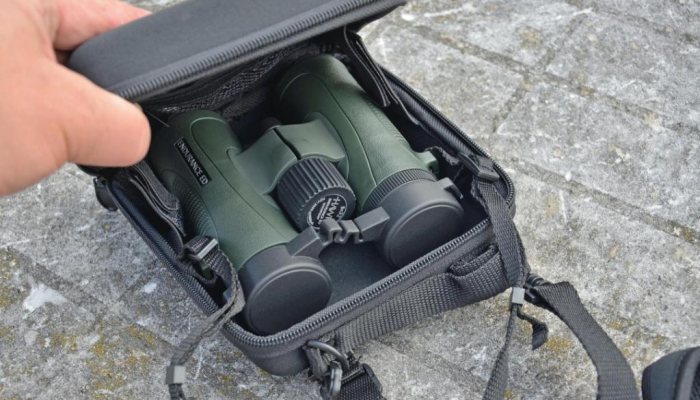 Hawke Endurance ED 8 x 32 Binoculars - image {image:count}