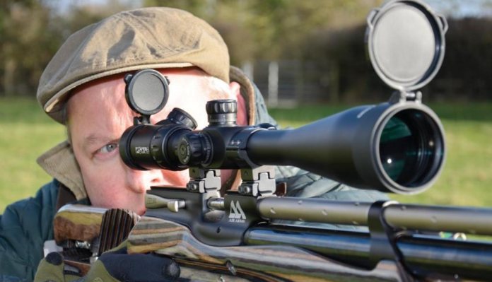 Konuspro M30 12.5-50x56