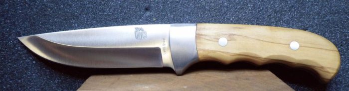 Los Olivios Lince Bolster Olive Wood Knife - image {image:count}