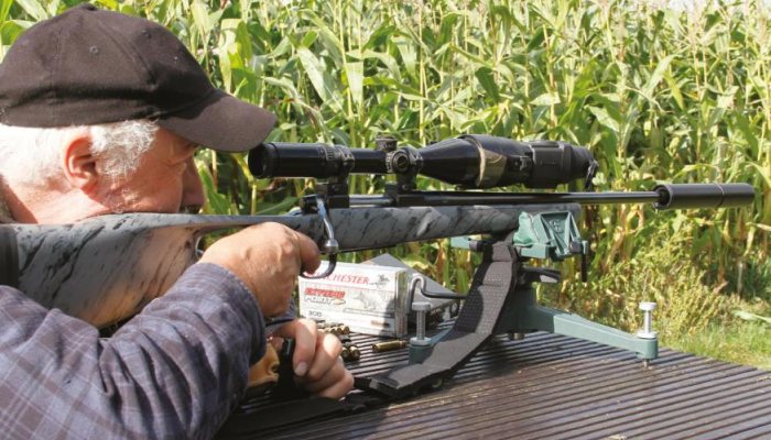 Pulsar Core FXQ38 BW - image {image:count}