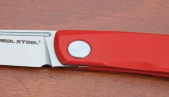 Real Steel Luna Red G10