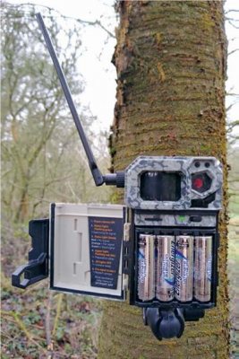 SpyPoint Link Micro trail camera - image {image:count}
