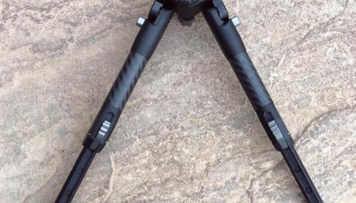 Tier One 180mm Tilt Carbon Tactical Bipod - image {image:count}