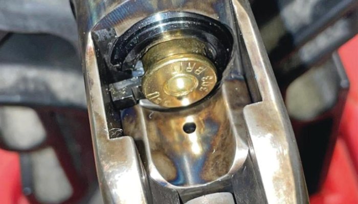 Uberti Courtney Hunter - image {image:count}