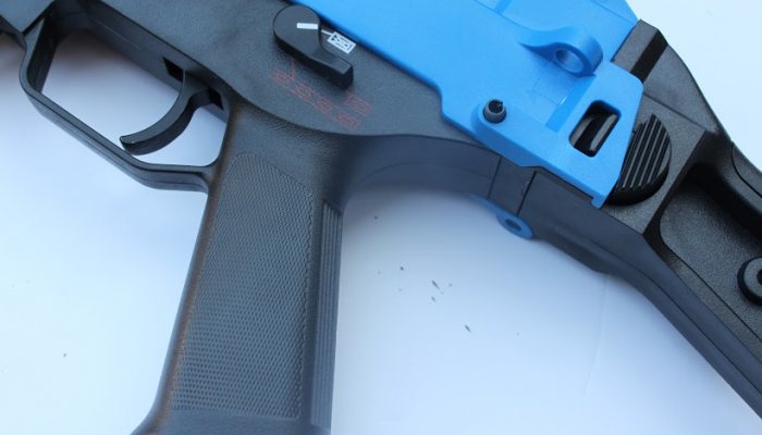 H&K UMP Two Tone RIF - image {image:count}