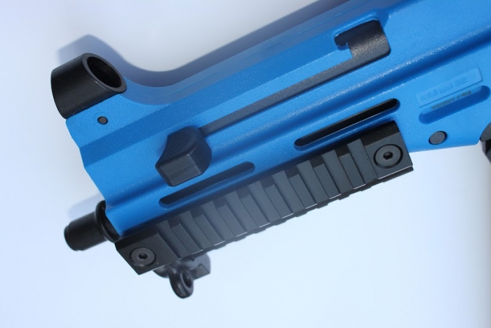 H&K UMP Two Tone RIF | Airsoft Rifle Reviews | Gun Mart