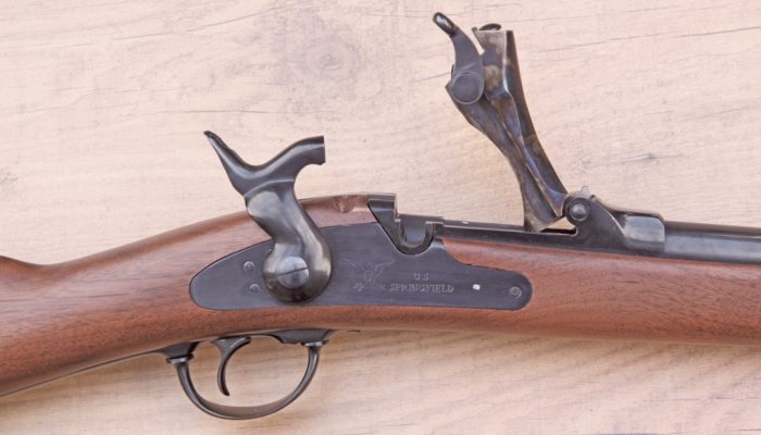 Pedersoli Springfield Trapdoor Carbine - image {image:count}