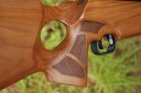 Theoben Evolution Vs. Theoben SLR98 - image {image:count}