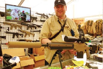 IPSC Style Airsoft Pistol Shooting