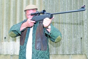 SMK SYNXS Spring Rifle - image {image:count}