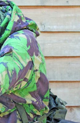 Action Sterking Airsoft SMG - image {image:count}