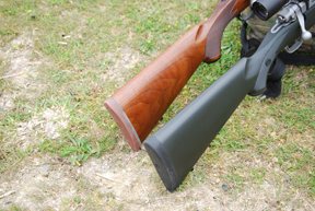 Ruger M77 Hawkeye Compact Magnum - image {image:count}