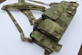 OPS Integrated Chest Rig in ATACS FG - image {image:count}