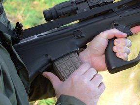 Steyr AUG 223 - image {image:count}