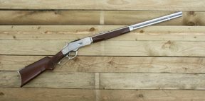 Uberti Winchester 1873 - image {image:count}
