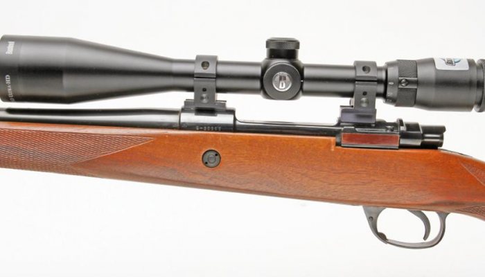 Bushnell Legend Ultra HD4.5-14x44 - image {image:count}