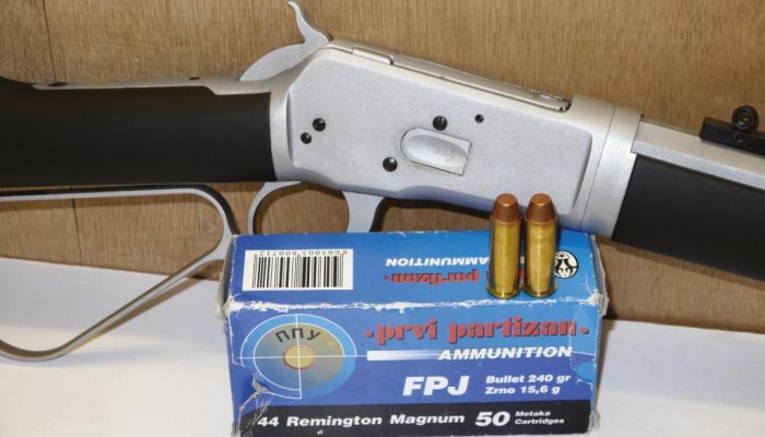 Chiappa 1892 Alaskan lever-action - image {image:count}