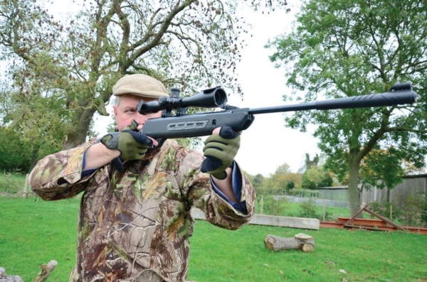 Hatsan Striker 1000s | Spring Air Rifle Reviews | Gun Mart