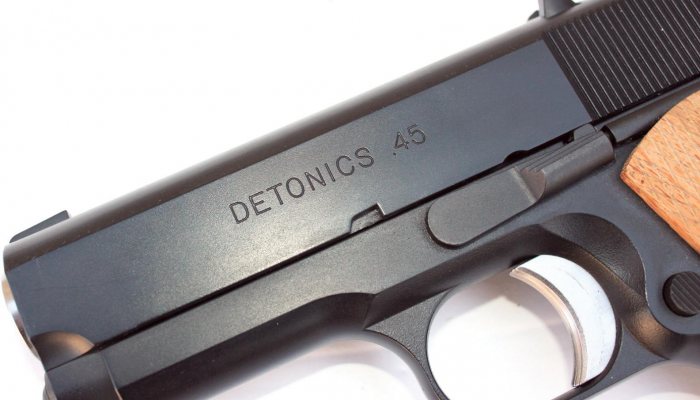 Tokyo Marui Detonics Combatmaster pistol - image {image:count}