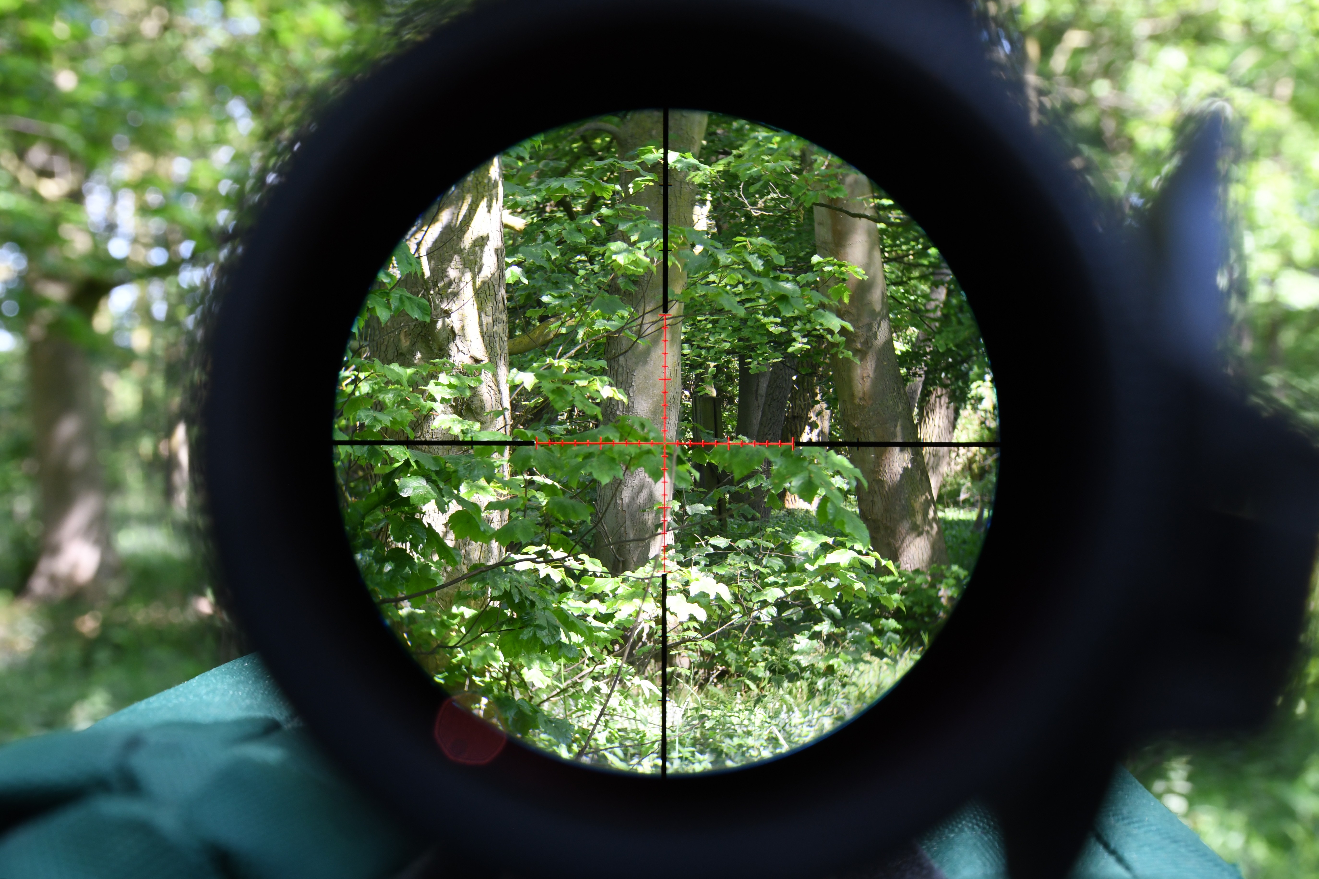 Objective lens of the Leupold 4-24x52 VX-6HD