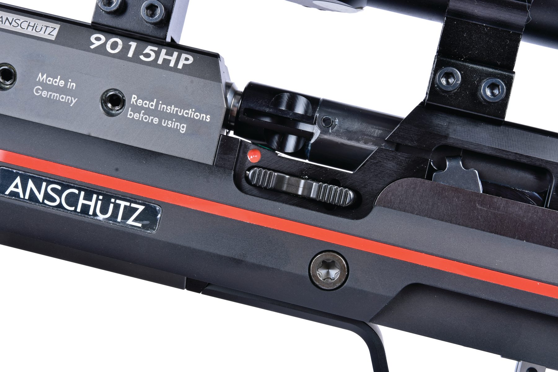 Action markings on the Anschütz 9015 reading 9015HP, .177 calibre and 200 bar maximum pressure
