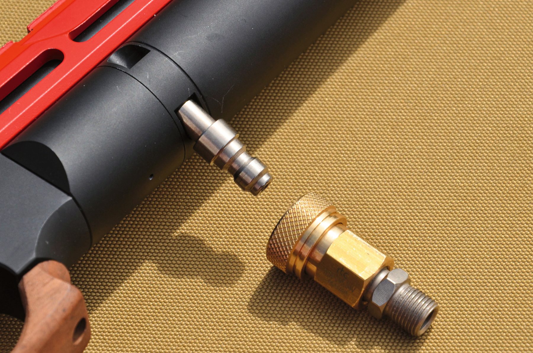 The probe stick adaptor and Foster connector used to fill the Reximex Mito Race