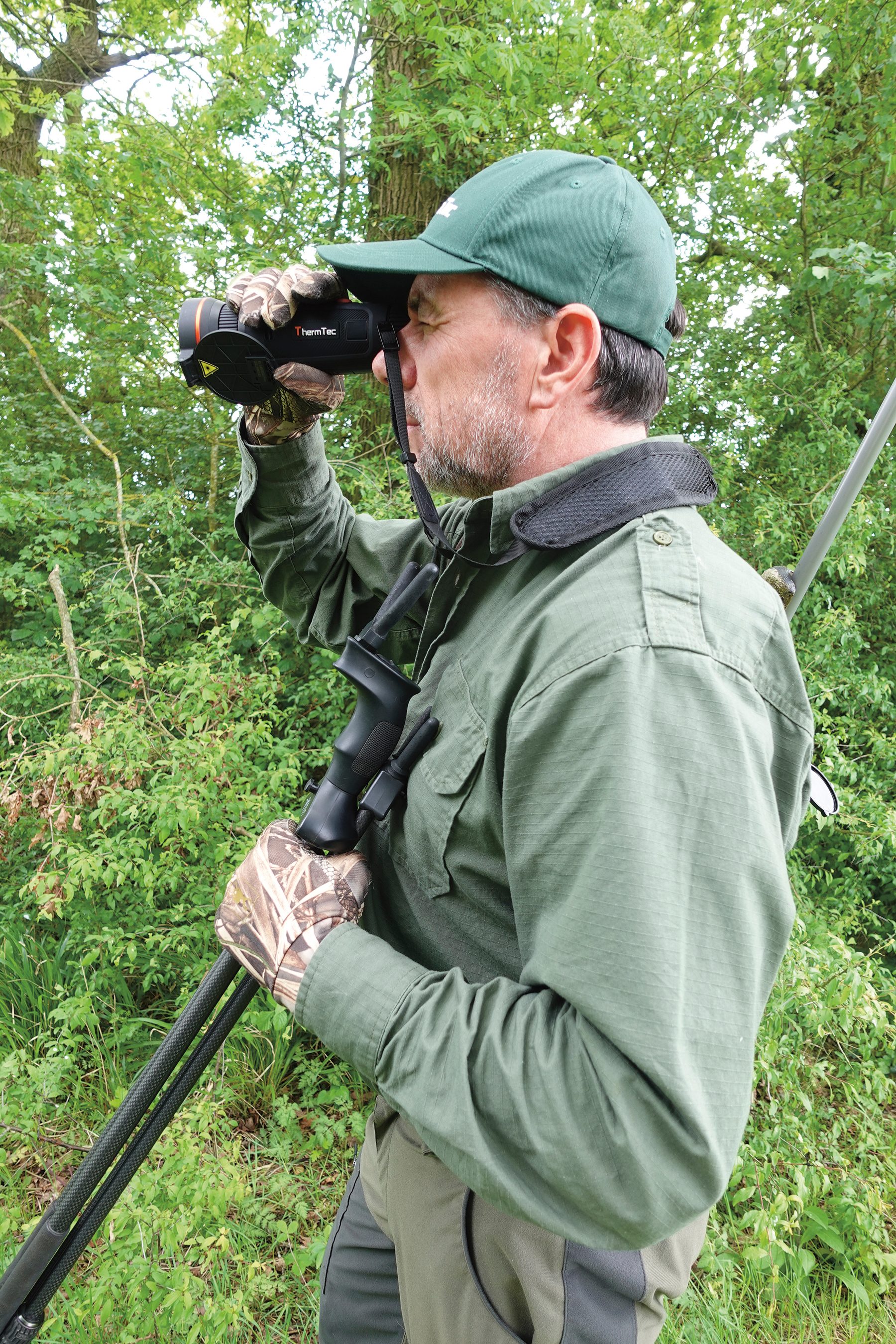 Hunter glassing with the ThermTec Wild 650 DL PRO thermal monocular