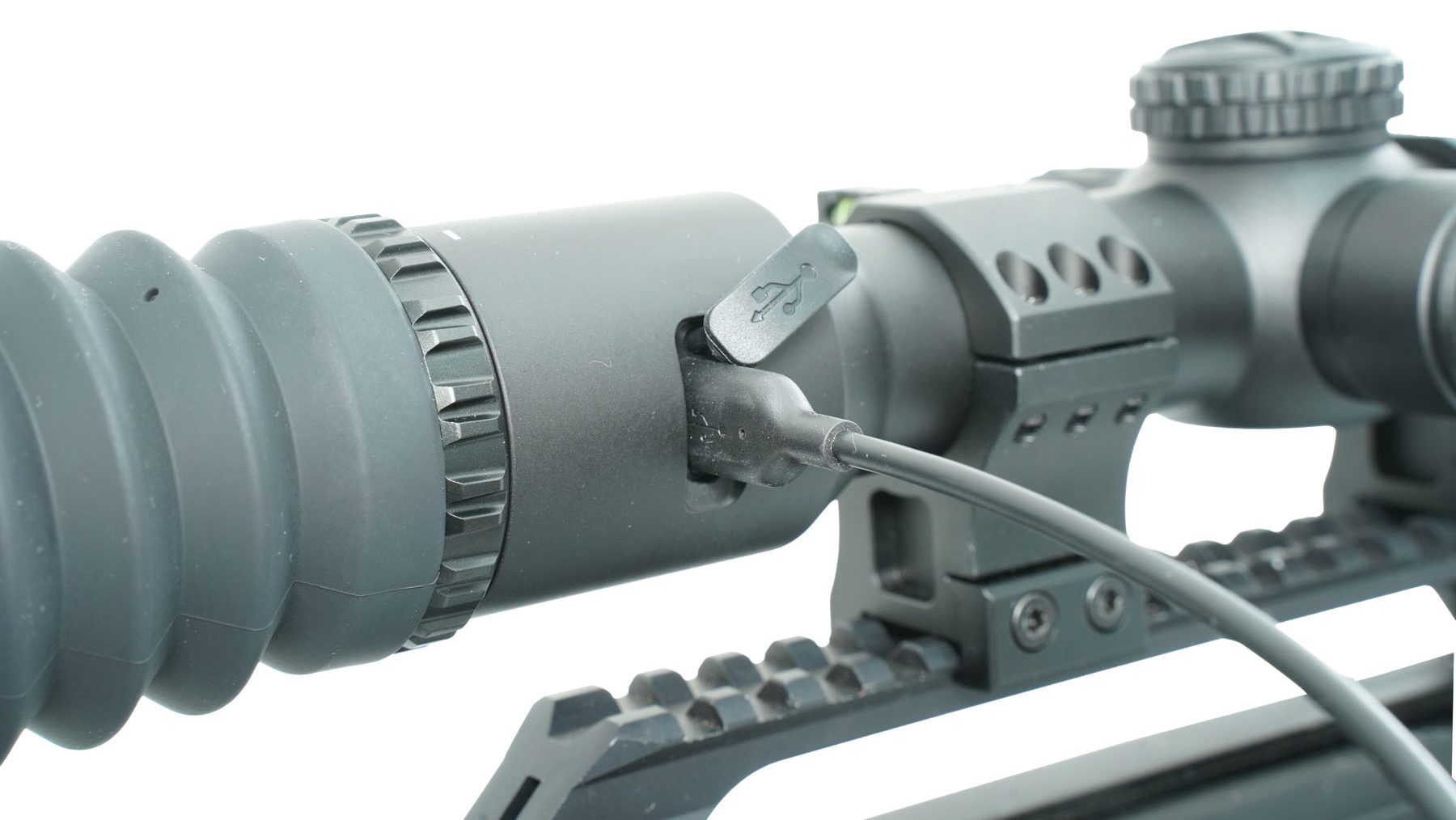 HIKMICRO NEOS NH35L mounted using standard 30mm scope rings